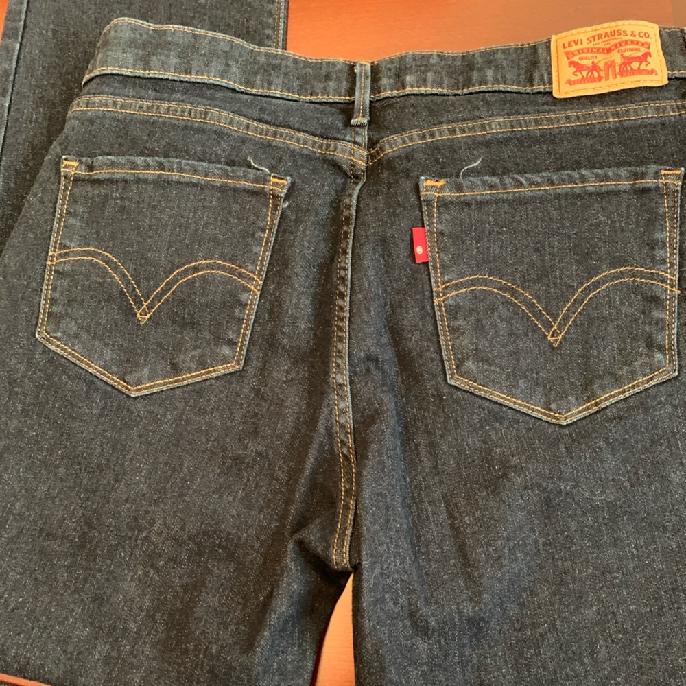 Levi Strauss 525 Women's  perfect waist straight leg jeans, size 12
